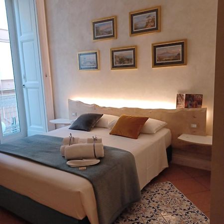 Domus Duomo B&B Napoli Kültér fotó