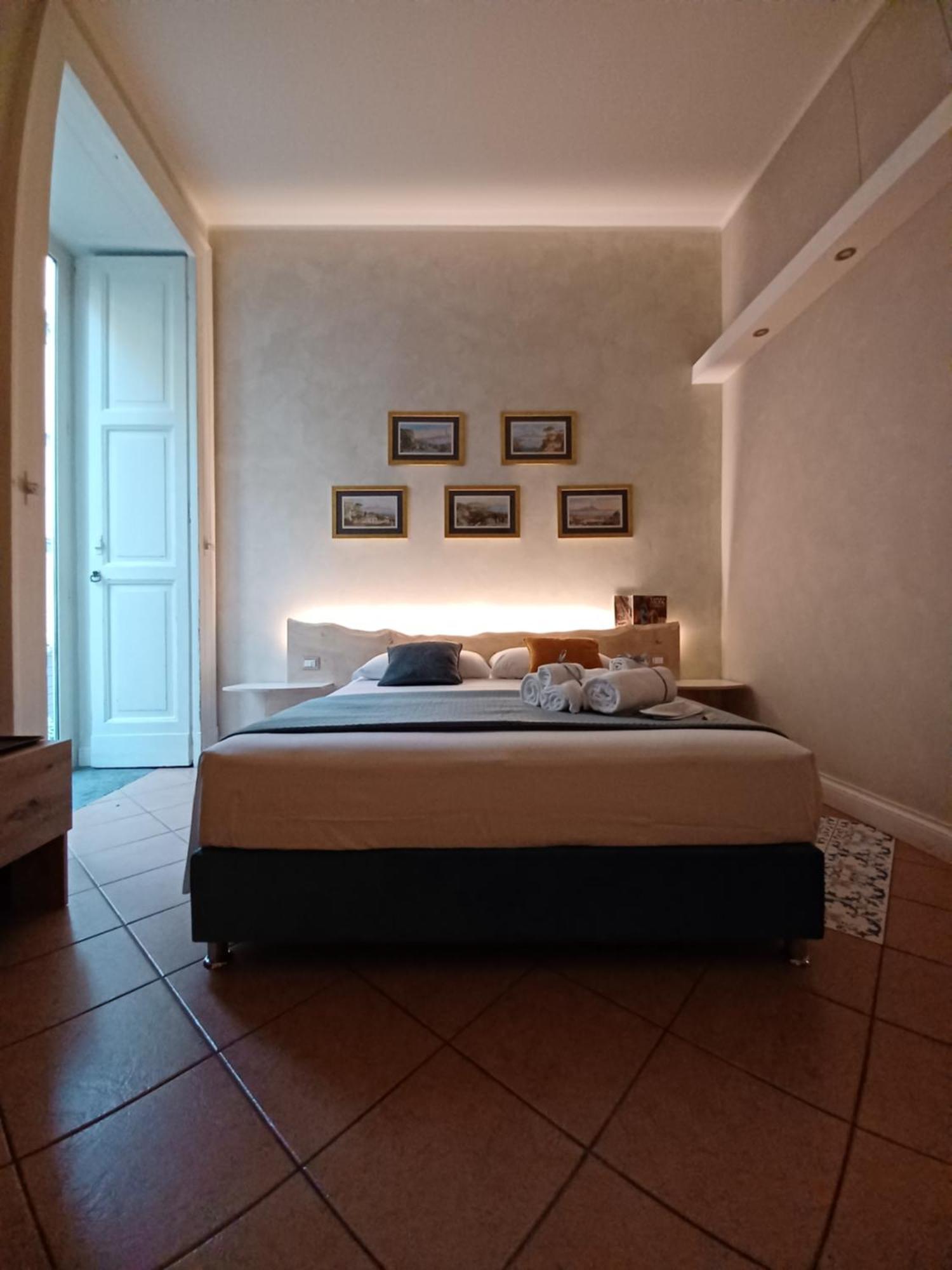 Domus Duomo B&B Napoli Kültér fotó