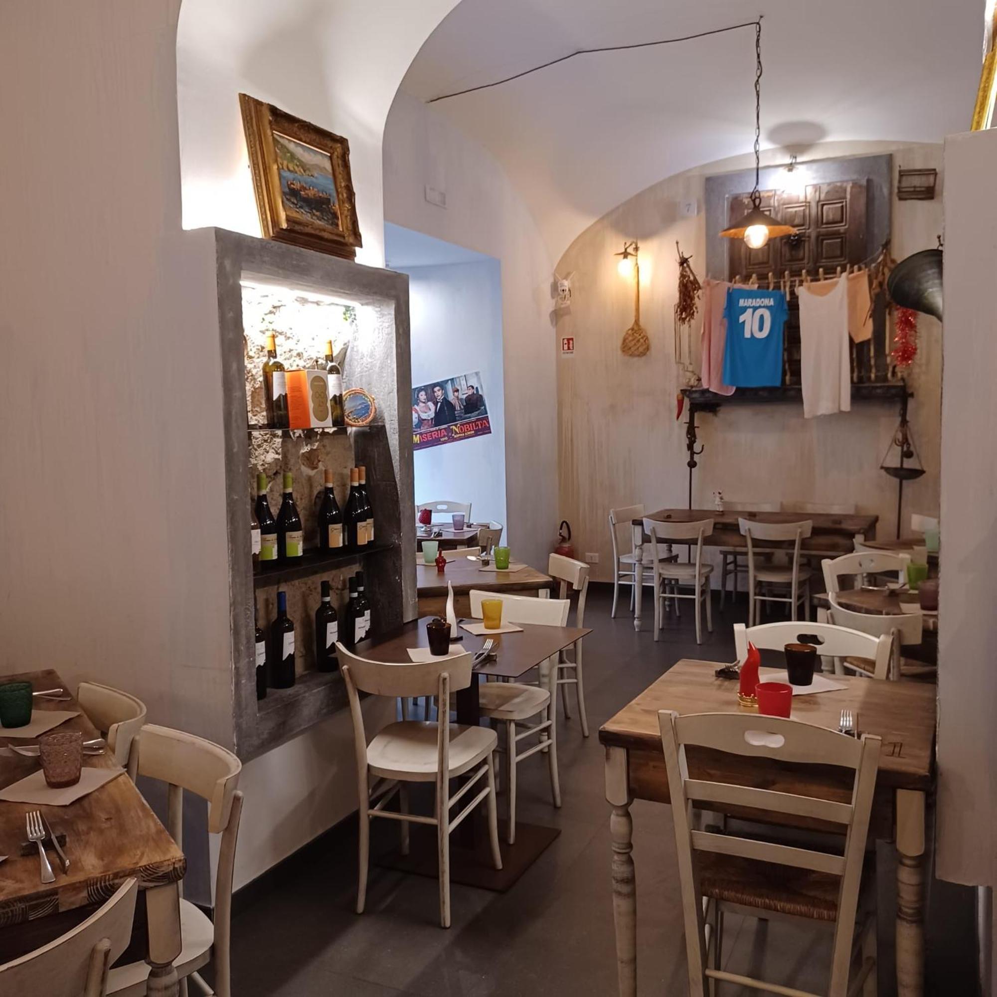 Domus Duomo B&B Napoli Kültér fotó